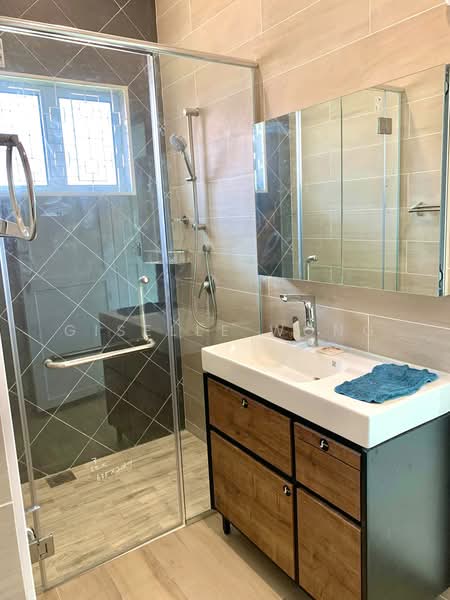 Semi-Detached House for Rent in Tanjung Bungah (Penang) - Giselle Wong - Bathroom - PropertyGuru.com.my