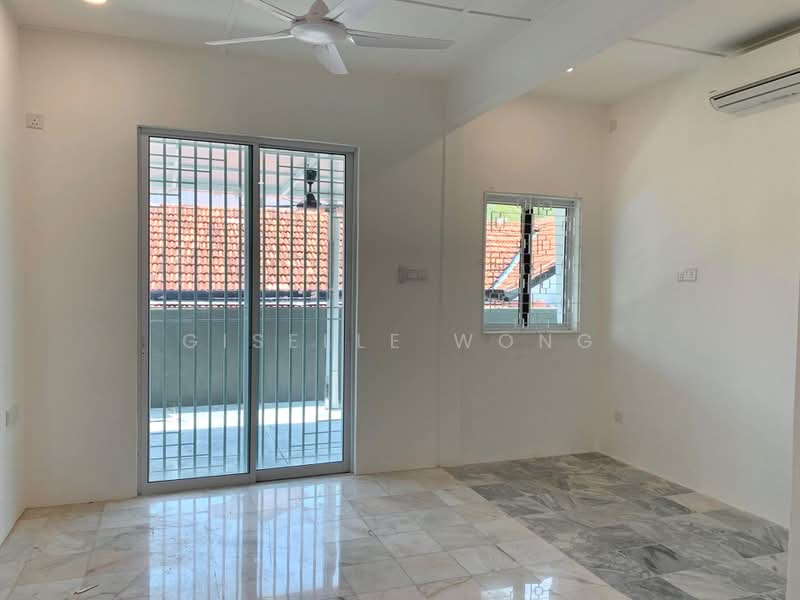 Semi-Detached House for Rent in Tanjung Bungah (Penang) - Giselle Wong - Interior - PropertyGuru.com.my