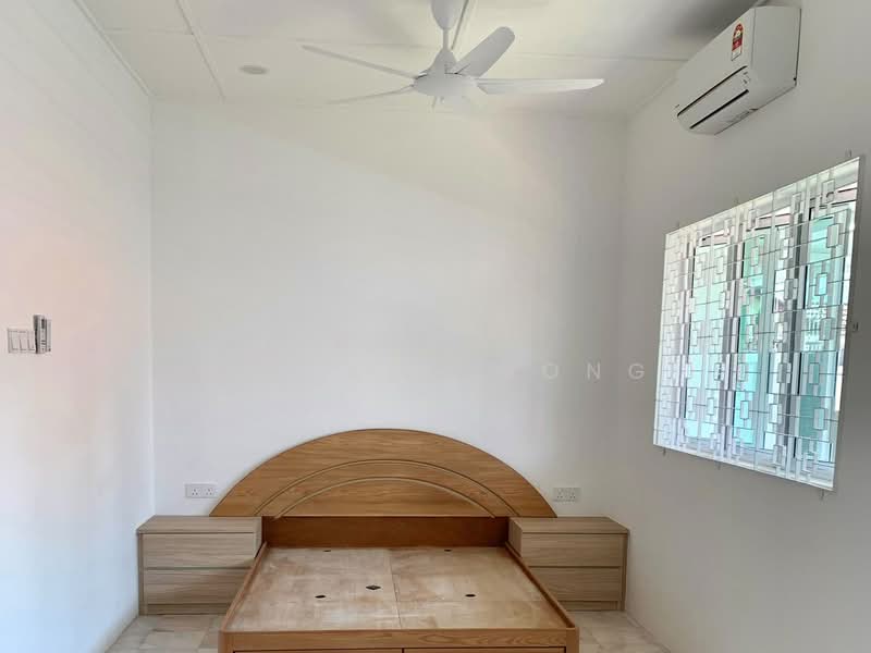 Semi-Detached House for Rent in Tanjung Bungah (Penang) - Giselle Wong - Bedroom - PropertyGuru.com.my