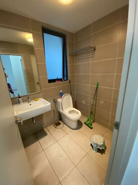 Service Residence for Rent at D'sara Sentral - Tommy Koh - Bathroom - PropertyGuru.com.my