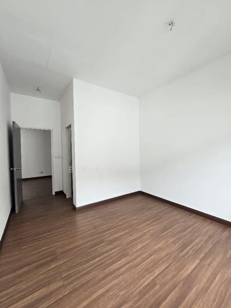 2-storey Terraced House for Sale in Setia Utama (Setia Alam) - Bee Ang - Interior - PropertyGuru.com.my