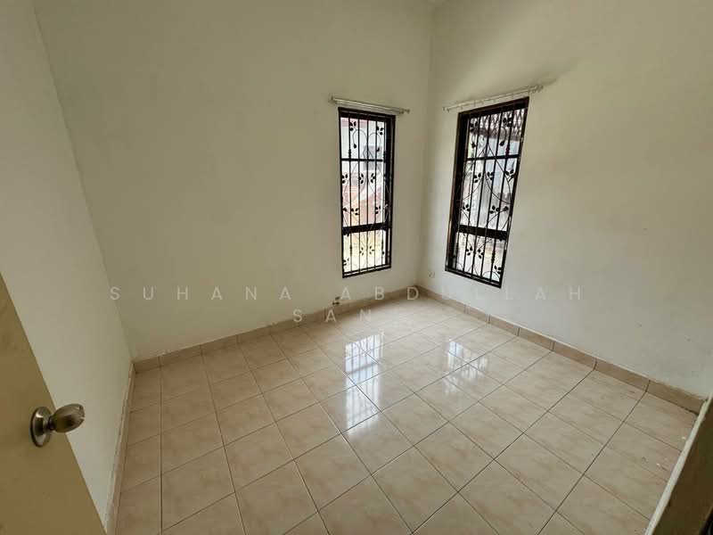 2.5-storey Terraced House for Sale in Putrajaya (Putrajaya) - Suhana Abdullah Sani - PropertyGuru.com.my
