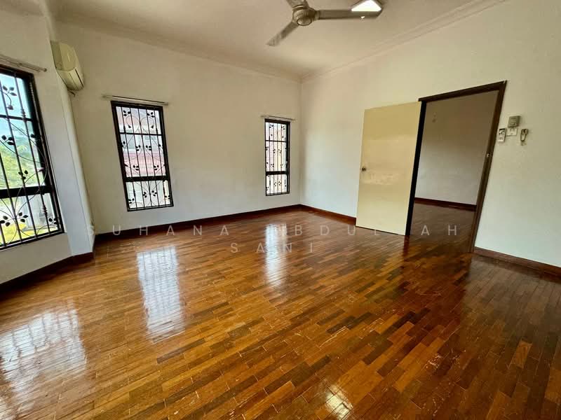 2.5-storey Terraced House for Sale in Putrajaya (Putrajaya) - Suhana Abdullah Sani - PropertyGuru.com.my