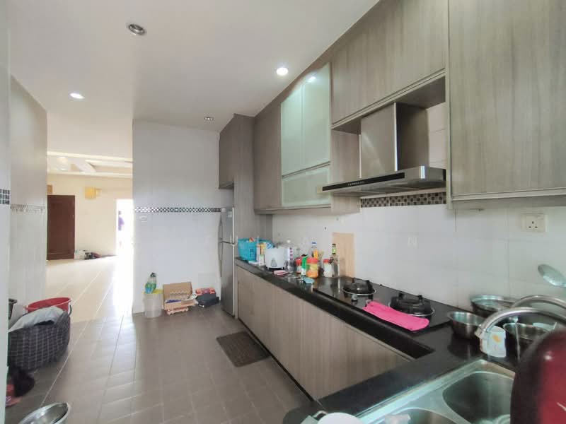 Terraced House for Sale in Bandar Putera 2 (Klang) - Saiful Azuan - Kitchen - PropertyGuru.com.my
