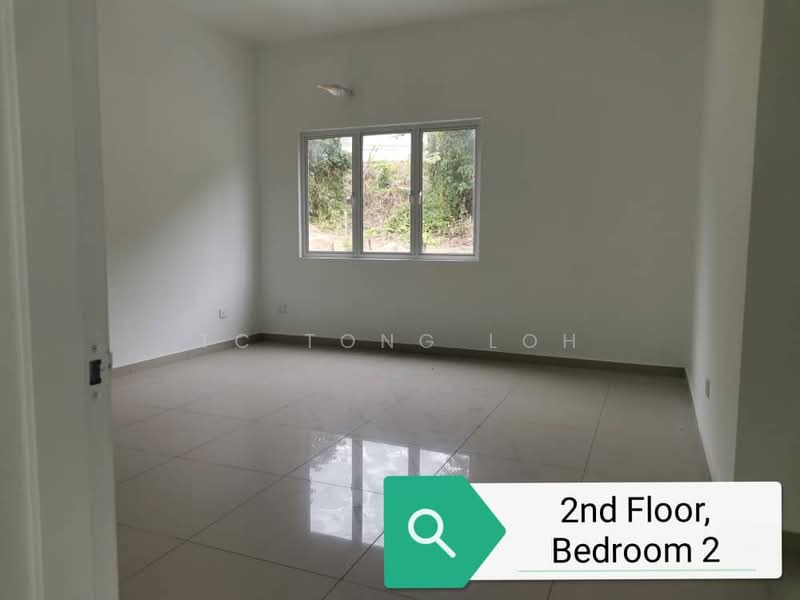 Rumah Teres 3 Tingkat untuk Dijual di Sunway Cassia (Batu Maung) - TC Tong Loh - Bedroom - PropertyGuru.com.my