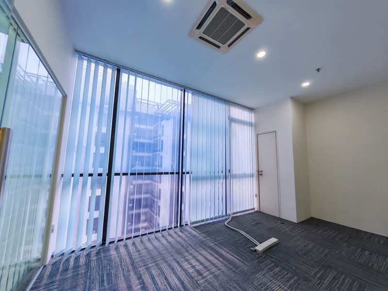 Pejabat untuk Disewa di Subang Jaya (Selangor) - Ray Lee - Interior - PropertyGuru.com.my