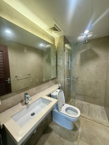 Service Residence for Rent at Chelsea @ Plaza Damas 3 - Jeremy . - Bathroom - PropertyGuru.com.my