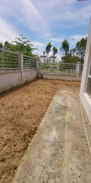 Semi-Detached House for Sale in Rawang (Selangor) - May Liong - Exterior - PropertyGuru.com.my
