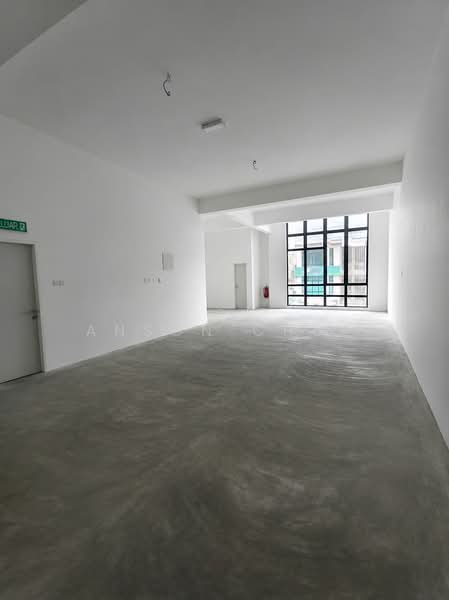 Shop / Office for Rent in Taman Pelangi (Johor Bahru) - Anson Chua - Interior - PropertyGuru.com.my