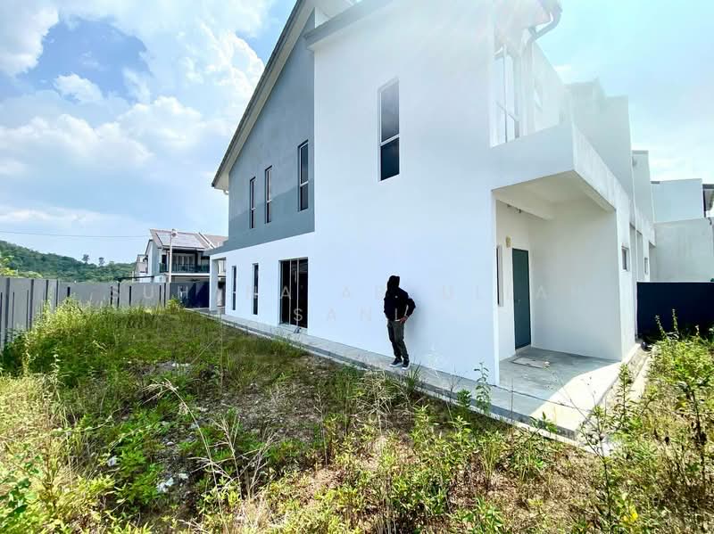 Rumah Teres 2 Tingkat untuk Dijual di Taman Vista Mutiara (Bandar Sungai Long) - Suhana Abdullah Sani - PropertyGuru.com.my