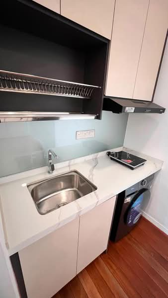Kondominium untuk Disewa di Waltz Residences - Chin Nyuk Kian - Kitchen - PropertyGuru.com.my