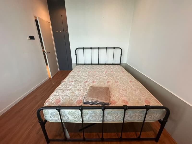 Servis Apartment untuk Disewa di Centrestage Designer Suite - Jason Chee - Bedroom - PropertyGuru.com.my