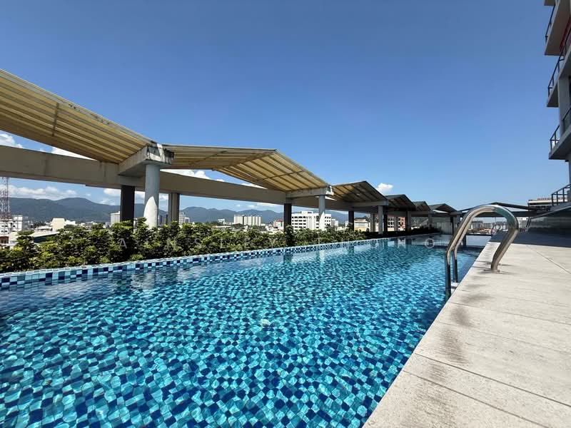 Servis Apartment untuk Disewa di The Octagon - Ainsley Thong - Pool - PropertyGuru.com.my
