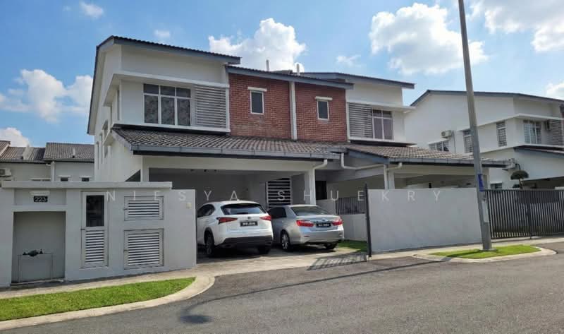 Semi-Detached House for Sale in Seremban (Negeri Sembilan) - Niesya Shuekry - Exterior - PropertyGuru.com.my