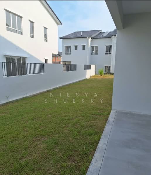 Semi-Detached House for Sale in Seremban (Negeri Sembilan) - Niesya Shuekry - Exterior - PropertyGuru.com.my