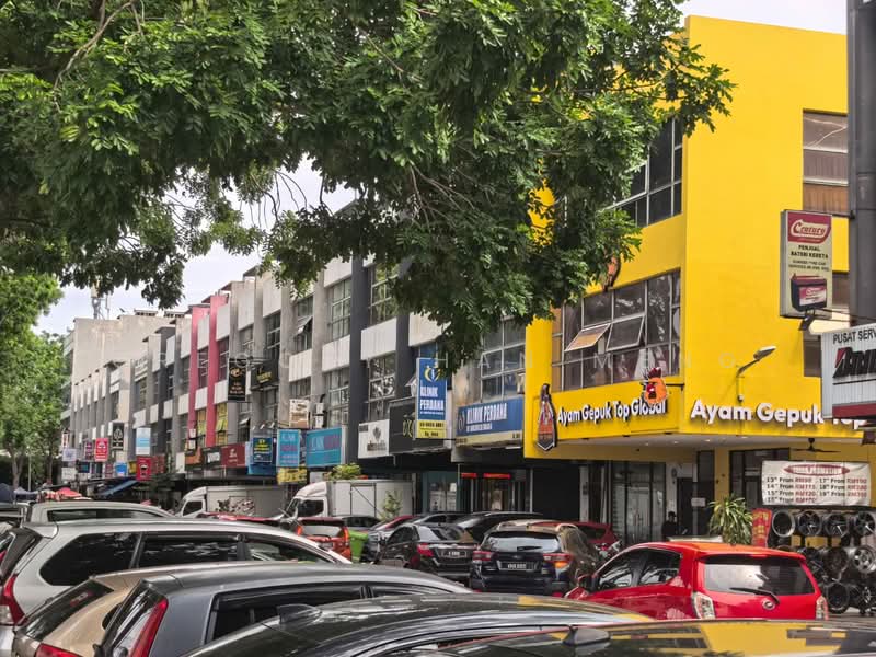 Shop / Office for Rent in Taman Tasik Damai (Sungai Besi) - Gregory Han Meng Sim - Exterior - PropertyGuru.com.my