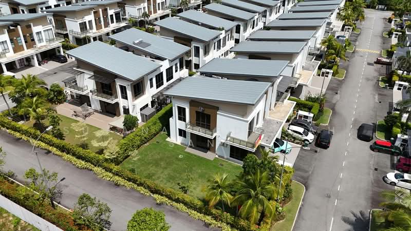 Semi-Detached House for Sale in Diamond City (Semenyih) - Suhana Abdullah Sani - Exterior - PropertyGuru.com.my