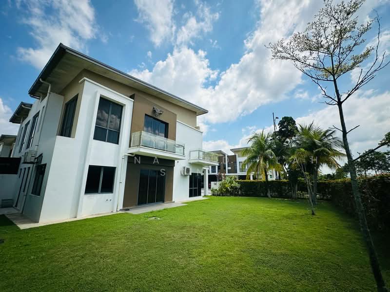 Semi-Detached House for Sale in Diamond City (Semenyih) - Suhana Abdullah Sani - PropertyGuru.com.my