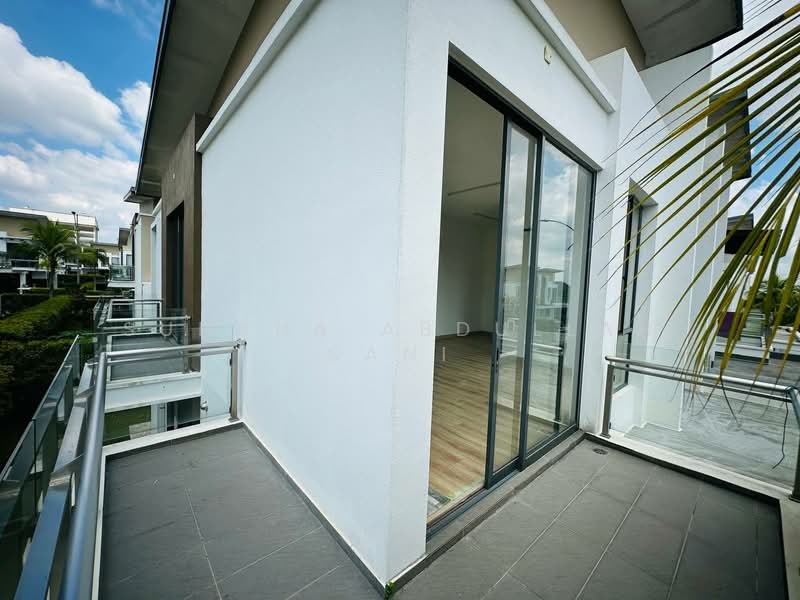 Semi-Detached House for Sale in Diamond City (Semenyih) - Suhana Abdullah Sani - PropertyGuru.com.my