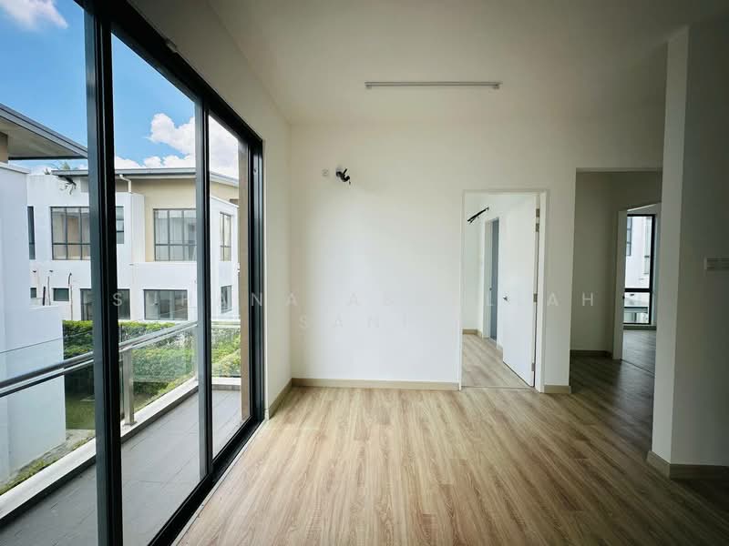 Semi-Detached House for Sale in Diamond City (Semenyih) - Suhana Abdullah Sani - PropertyGuru.com.my