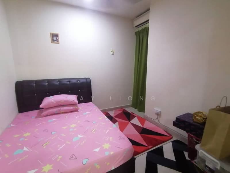 3-storey Terraced House for Sale in Rawang (Selangor) - May Liong - PropertyGuru.com.my