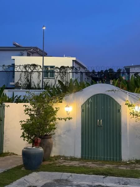 Semi-Detached House for Sale in Taman Villa Perdana (Kajang) - Suhana Abdullah Sani - PropertyGuru.com.my