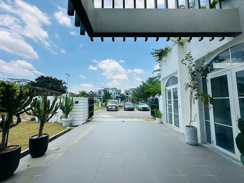 Semi-Detached House for Sale in Taman Villa Perdana (Kajang) - Suhana Abdullah Sani - PropertyGuru.com.my