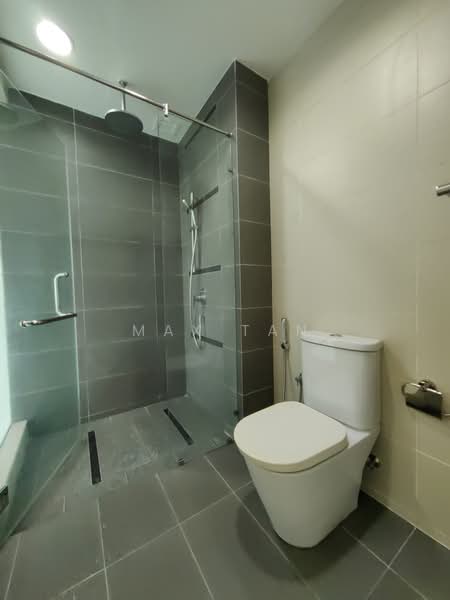Servis Apartment untuk Disewa di Tropicana Avenue - Max Tan - Bathroom - PropertyGuru.com.my