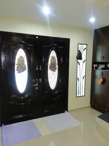 Rumah Teres 2 Tingkat untuk Disewa di Taman Bukit Kinrara (Bandar Kinrara) - Carlos Ng - Entrance - PropertyGuru.com.my