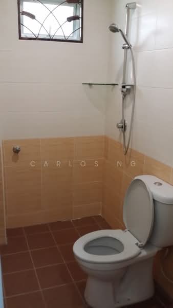 Rumah Teres 2 Tingkat untuk Disewa di Taman Bukit Kinrara (Bandar Kinrara) - Carlos Ng - Bathroom - PropertyGuru.com.my