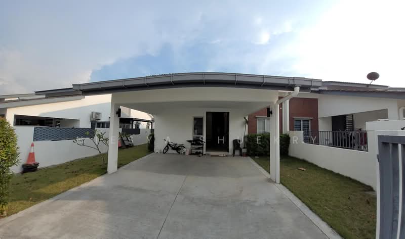 Semi-Detached House for Sale in Seremban (Negeri Sembilan) - Niesya Shuekry - Exterior - PropertyGuru.com.my