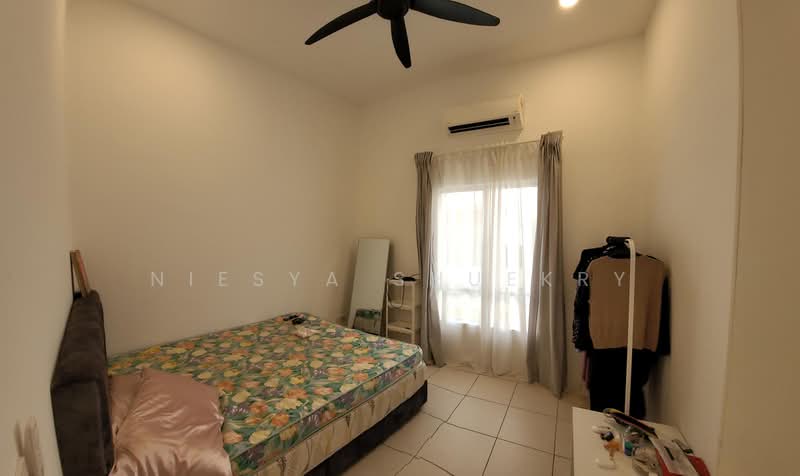 Semi-Detached House for Sale in Seremban (Negeri Sembilan) - Niesya Shuekry - Bedroom - PropertyGuru.com.my