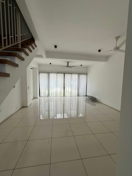 Terraced House for Rent in Shah Alam (Selangor) - Tommy Koh - Living Room - PropertyGuru.com.my