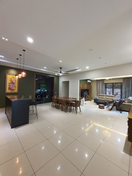 2-storey Terraced House for Sale in Kota Kemuning (Shah Alam) - JACKY CHONG - Living Room - PropertyGuru.com.my