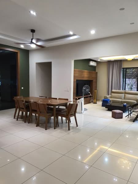 2-storey Terraced House for Sale in Kota Kemuning (Shah Alam) - JACKY CHONG - Living Room - PropertyGuru.com.my