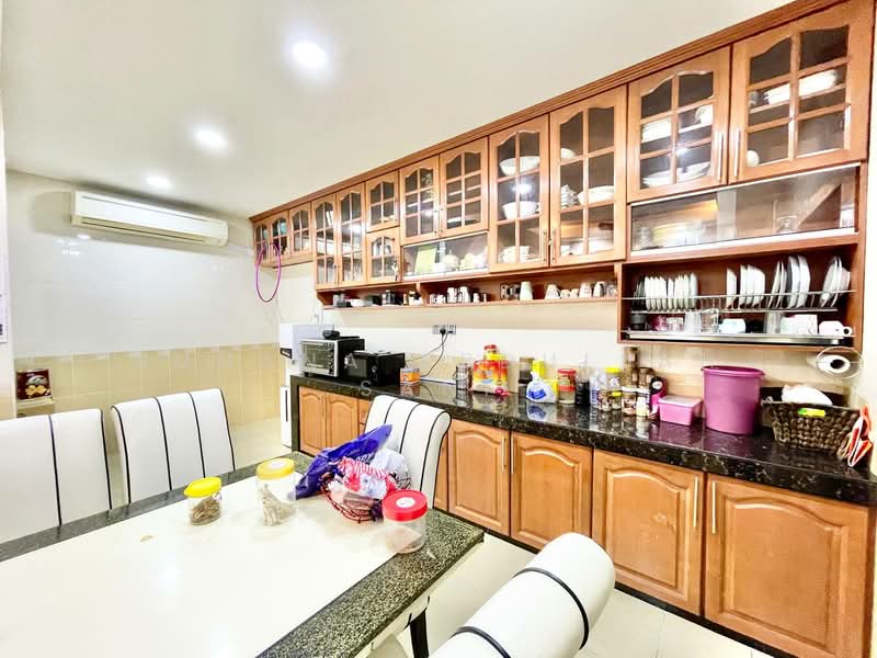 Rumah Berkembar untuk Dijual di Bandar Putra Permai (Seri Kembangan) - Suhana Abdullah Sani - PropertyGuru.com.my