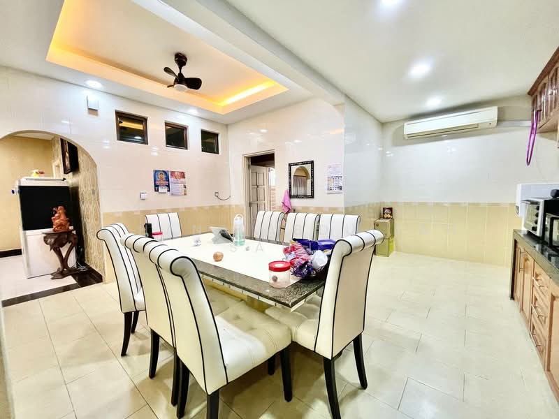 Rumah Berkembar untuk Dijual di Bandar Putra Permai (Seri Kembangan) - Suhana Abdullah Sani - PropertyGuru.com.my