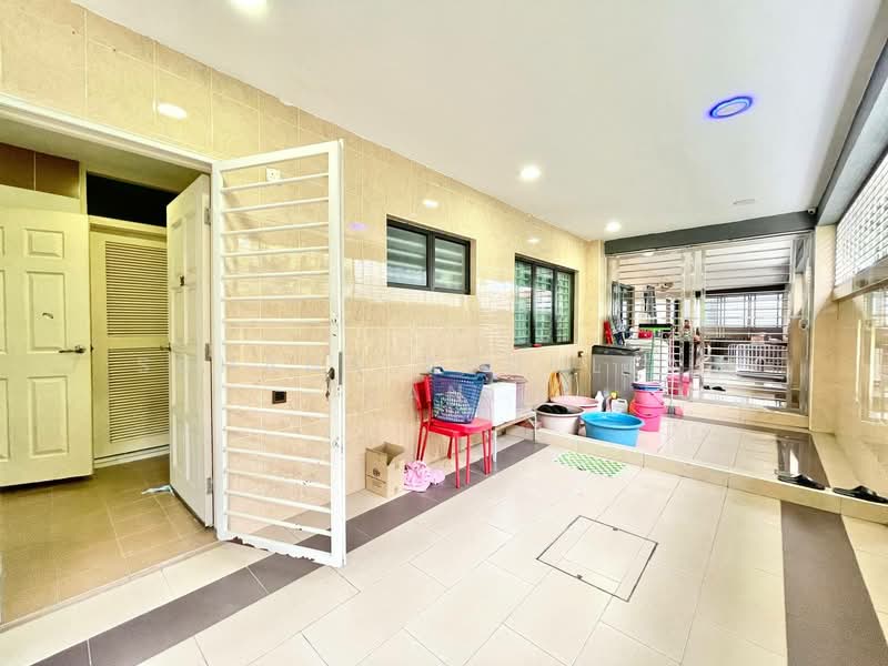 Rumah Berkembar untuk Dijual di Bandar Putra Permai (Seri Kembangan) - Suhana Abdullah Sani - PropertyGuru.com.my
