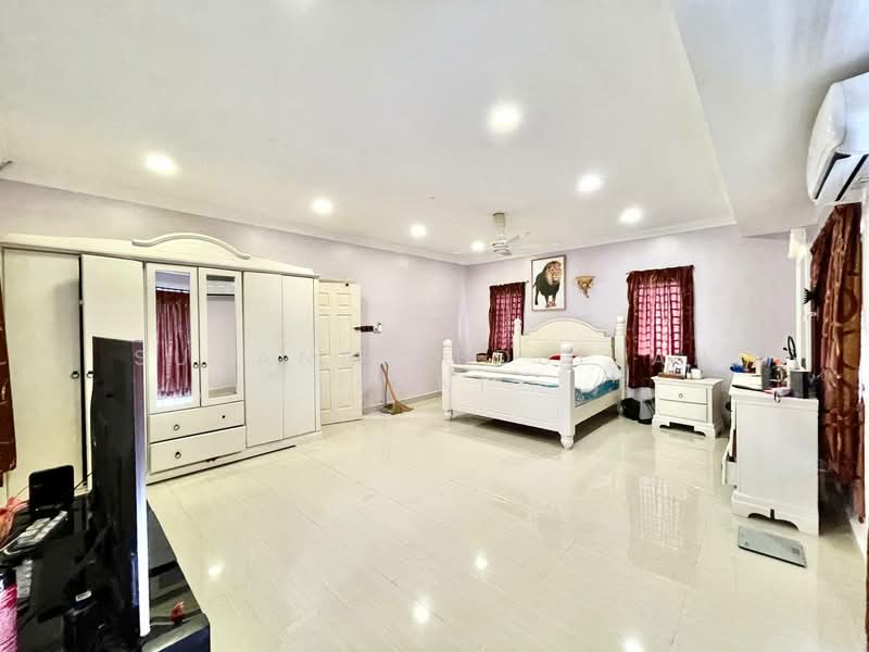 Rumah Berkembar untuk Dijual di Bandar Putra Permai (Seri Kembangan) - Suhana Abdullah Sani - PropertyGuru.com.my