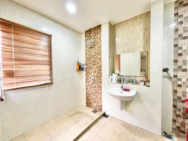 Rumah Berkembar untuk Dijual di Bandar Putra Permai (Seri Kembangan) - Suhana Abdullah Sani - PropertyGuru.com.my
