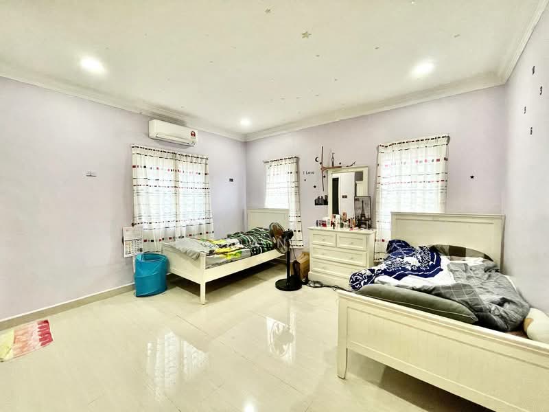 Rumah Berkembar untuk Dijual di Bandar Putra Permai (Seri Kembangan) - Suhana Abdullah Sani - PropertyGuru.com.my