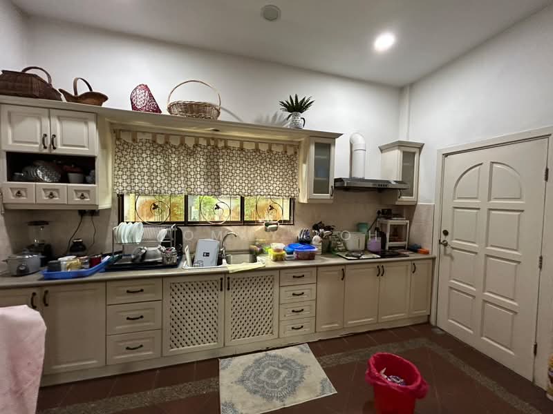 Bungalow for Sale in Seksyen 8 (Kota Damansara) - Tommy Koh - PropertyGuru.com.my