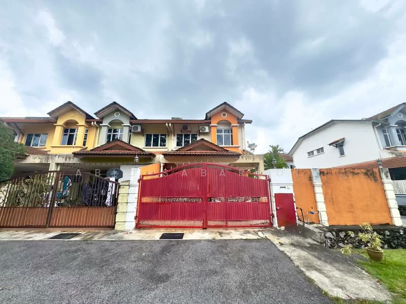 2-storey Terraced House for Sale in Taman Mutiara Subang (Shah Alam) - Abid Sabarudin - Exterior - PropertyGuru.com.my