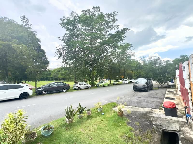 2-storey Terraced House for Sale in Taman Mutiara Subang (Shah Alam) - Abid Sabarudin - Exterior - PropertyGuru.com.my