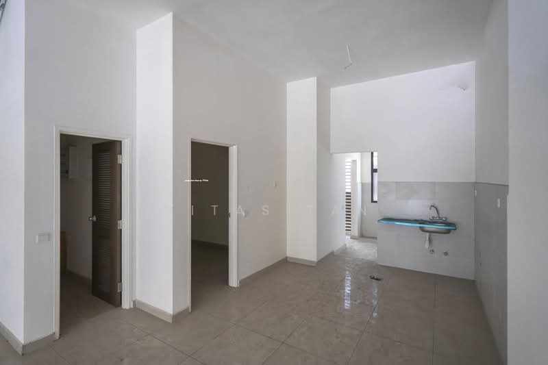 Rumah Teres 3 Tingkat untuk Dijual di Setia Utama (Setia Alam) - Vitas Tan - Interior - PropertyGuru.com.my