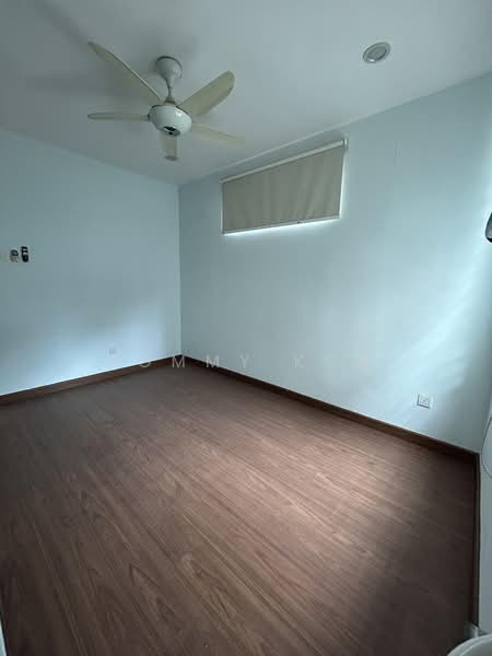 Rumah Berkembar untuk Dijual di Bukit Rahman Putra (Sungai Buloh) - Tommy Koh - Bedroom - PropertyGuru.com.my