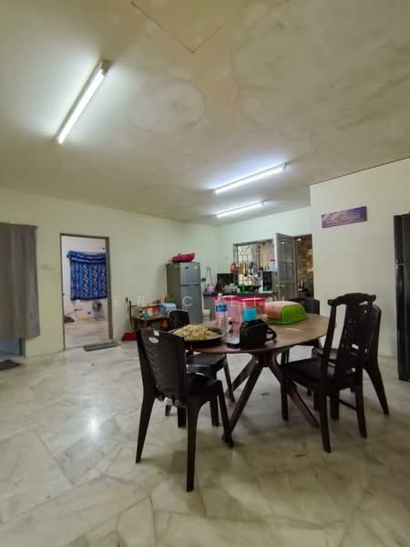 2-storey Terraced House for Sale in Taman Koperasi Cuepacs (Cheras) - Eric Lim - Dining Room - PropertyGuru.com.my