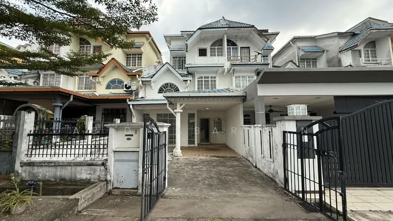 2-storey Terraced House for Sale in Seksyen 7 (Shah Alam) - Abid Sabarudin - Exterior - PropertyGuru.com.my