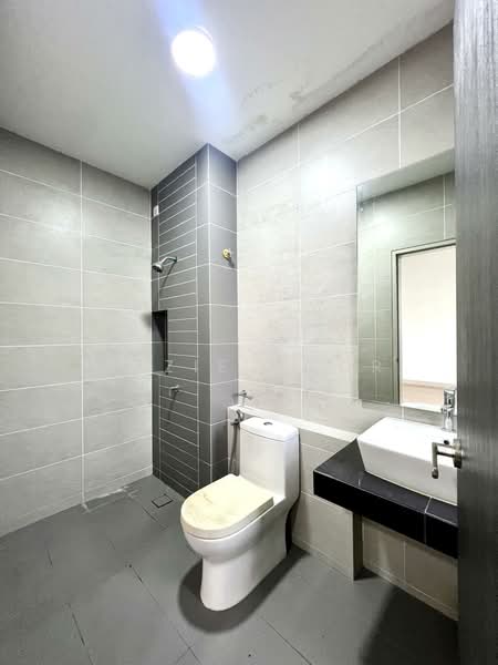 Rumah Teres 2 Tingkat untuk Dijual di Shah Alam (Selangor) - Fazie Noor - Bathroom - PropertyGuru.com.my