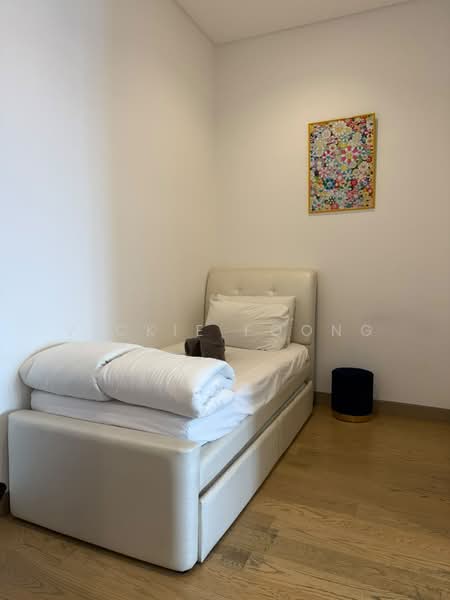 Servis Apartment untuk Dijual di Lucentia Residences - Vickie Foong - Bedroom - PropertyGuru.com.my